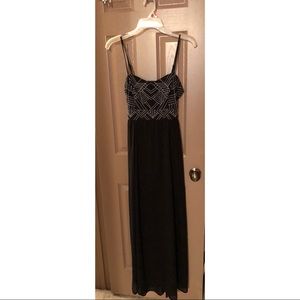 Long black dress- Forever 21